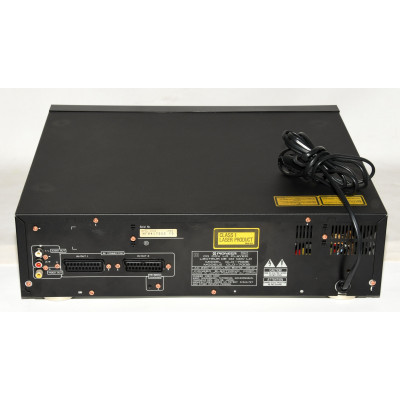 LECTOR CD PIONEER CLD 700S