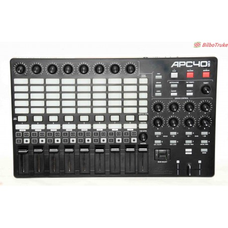 MESA DE SONIDO AKAI APC40 MK2