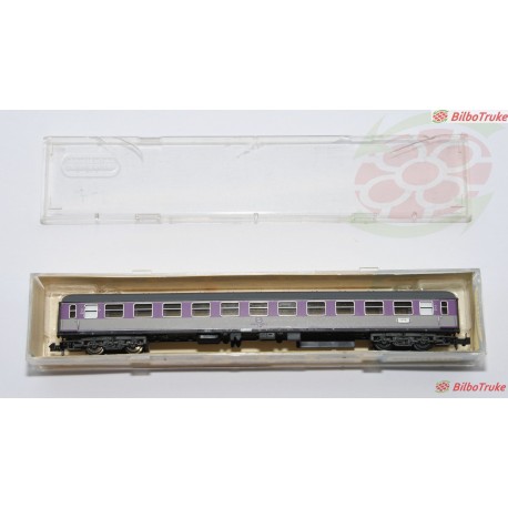 VAGON MINITRIX MORADO