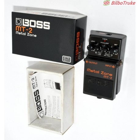 PEDAL DISTORSION BOSS MT-2 METAL ZONE