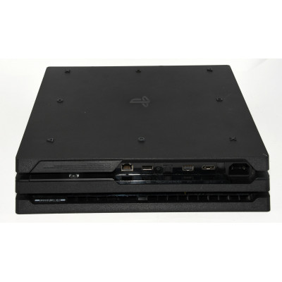 CONSOLA PS4 PRO 1TB CON MANDO