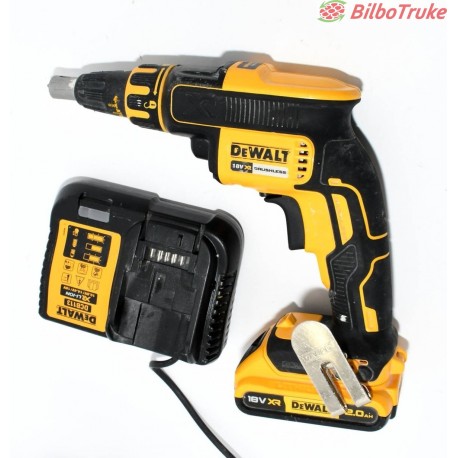 TALADRO BATERIA DEWALT DCF620