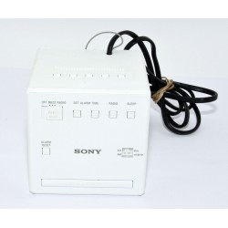 RADIO DESPERTADOR SONY ICF C1