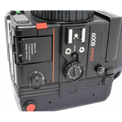 CAMARA ROLLEIFLEX 6008 CON LOTE DE ACCESORIOS