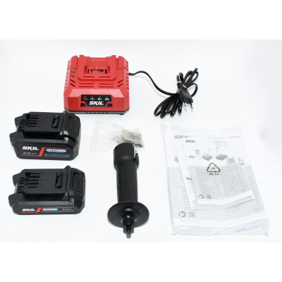 TALADRO DE IMPACTO SKIL 3020 + AMOLADORA ANGULAR 3920