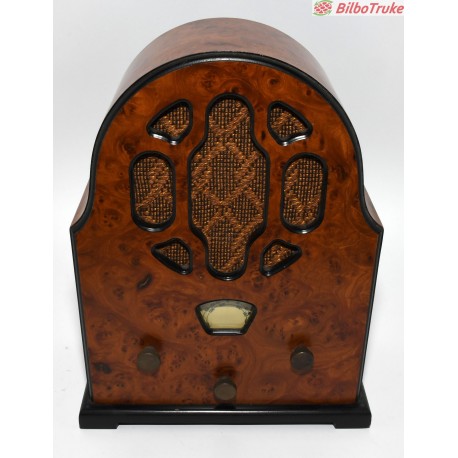 REPLICA RADIO ANTIGUA