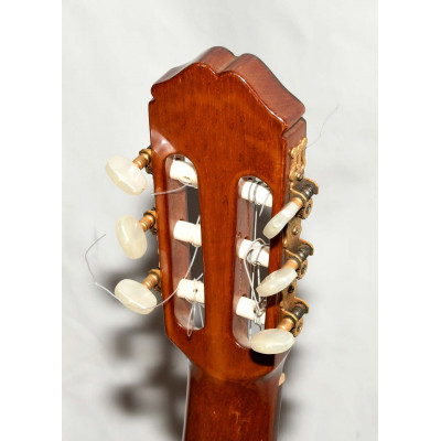 GUITARRA ELECTROACUSTICA RAIMUNDO 126