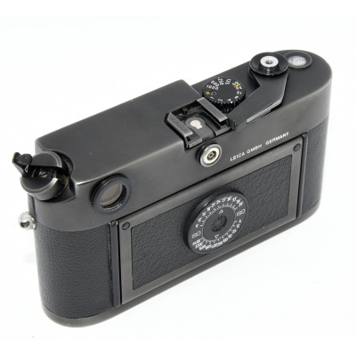 CÁMARA TELEMÉTRICA LEICA M6 1987 CON CAJAS Y DOCUMENTACIÓN