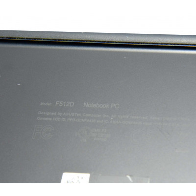 PORTATIL ASUS VIVOBOOK F512D / AMD RYZEN 3 3200U 2.6GHz / 250GB SSD / 8GB RAM