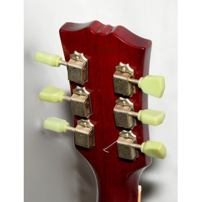 GUITARRA ELÉCTRICA TOKAI