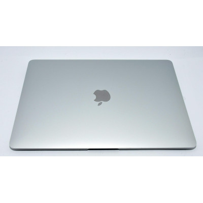 MACBOOK AIR M1 2020 13p / CHIP M1 / 256GB SSD / 8GB RAM