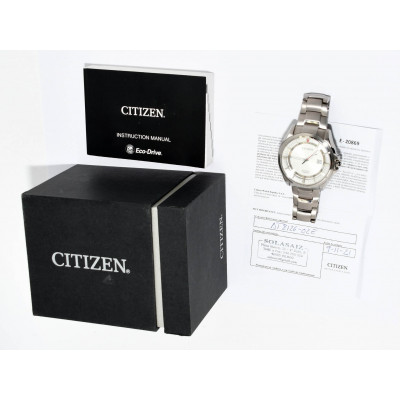 RELOJ CITIZEN ECO DRIVE TITANIUM J810