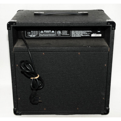 AMPLIFICADOR BAJO HARLEY BENTON HB 40B