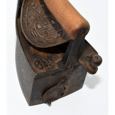 PLANCHA ANTIGUA MONDRAGON