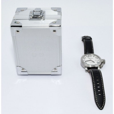 RELOJ TW STEEL TW24