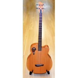 Bajo Tacoma CB10C