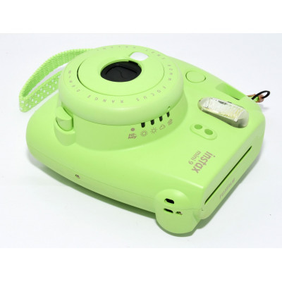 CAMARA FUJIFILM INSTAX MINI 9 CON RECAMBIO