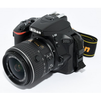 CÁMARA NIKON D5500 + 18-55MM DX VR