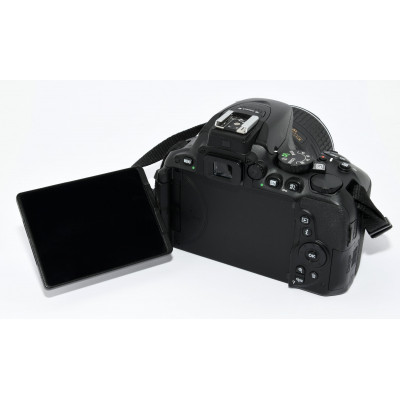 CÁMARA NIKON D5500 + 18-55MM DX VR