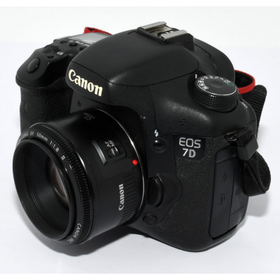 CAMÁRA CANON EOS 7D + 50MM F:1.8 II