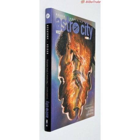ASTRO CITY - HERMANOS Y OTROS EXTRANOS