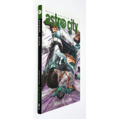 ASTRO CITY - TRIFULCA DE PAREJA
