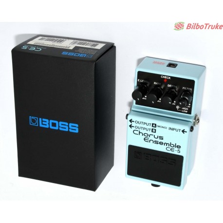 PEDAL EFECTO CHORUS BOSS CE-5