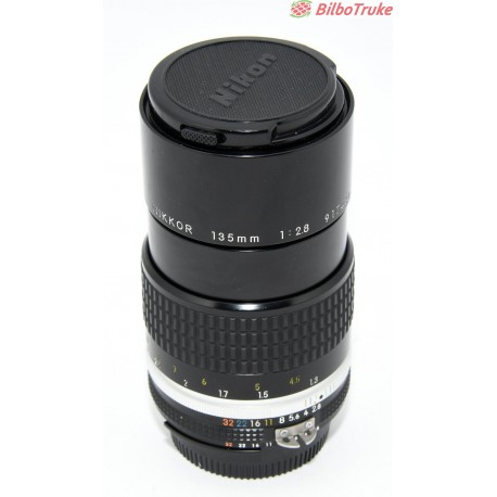 OBJETIVO NIKON 135MM 2.5 AIS