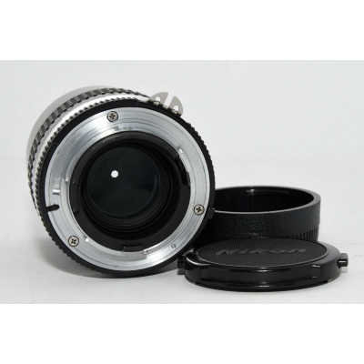 OBJETIVO NIKON 135MM 2.5 AIS