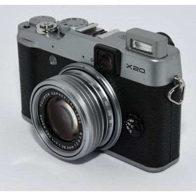 CAMARA DIGITAL COMPACTA FUJIFILM X20