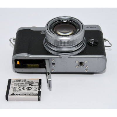 CAMARA DIGITAL COMPACTA FUJIFILM X20