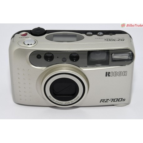 CAMARA COMPACTA ANALÓGICA RICOH RZ-700S