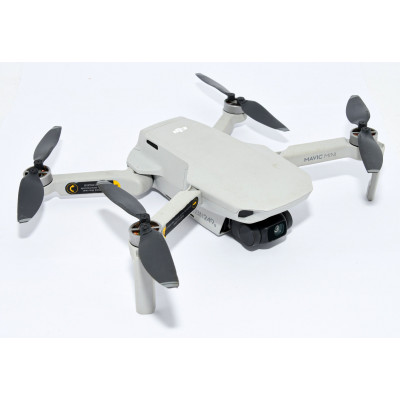 DRON DJI MAVIC MINI
