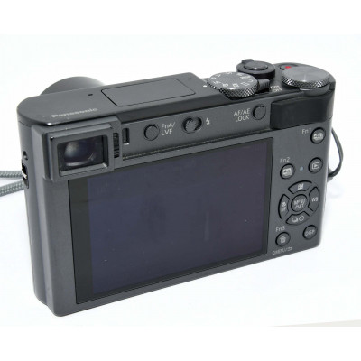 CAMARA COMPACTA DIGITAL 4K PANASONIC LUMIX DC-TZ200D