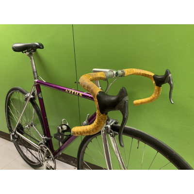 BICICLETA CARRETERA VITUS MORADA